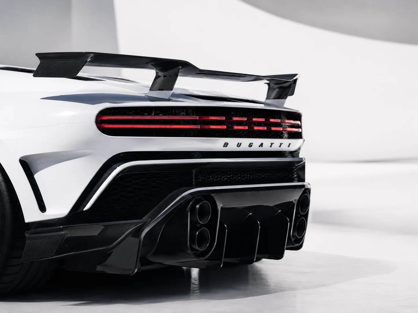 Bugatti Centodieci - gallery image 18